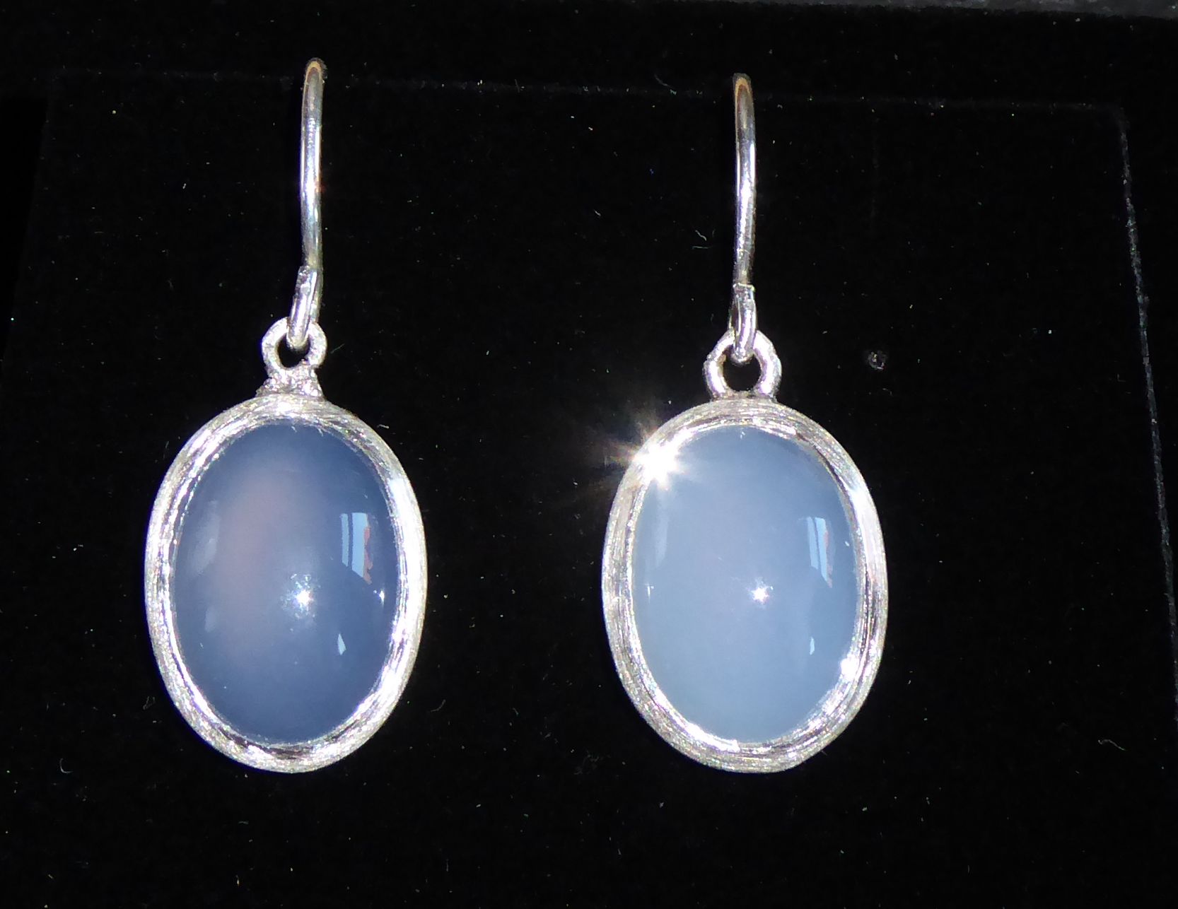 Blauer Chalcedon Silber Brisuren